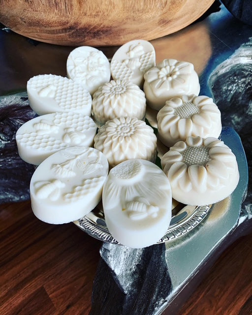 White Oatmeal Honey soap